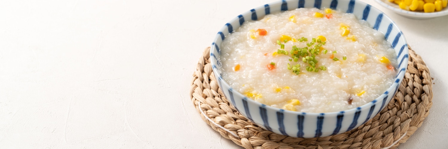 Penuhi Asupan Gizi Si Kecil dengan Resep Nasi Tim Ayam Jamur