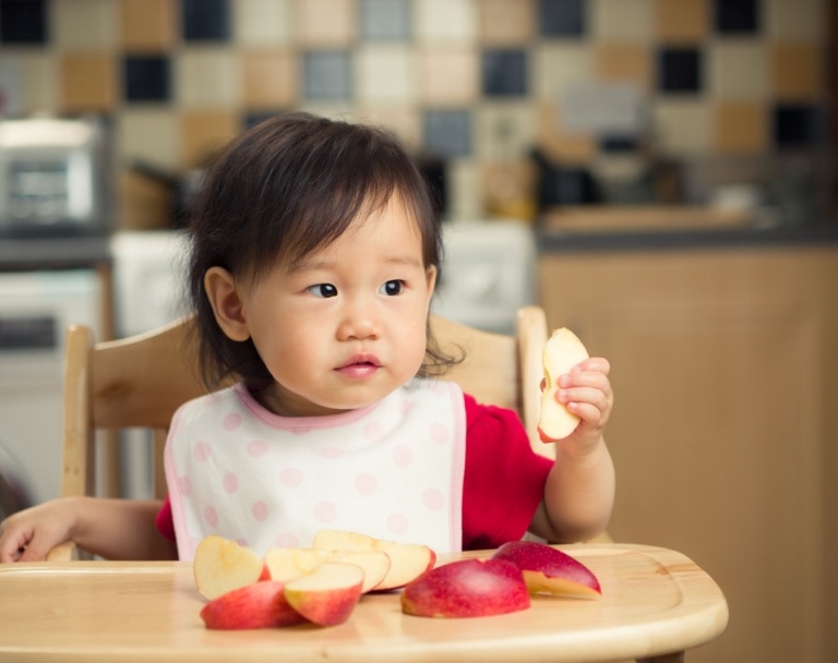 Apa Saja Sih, Buah Tinggi Zat Besi untuk Bayi?