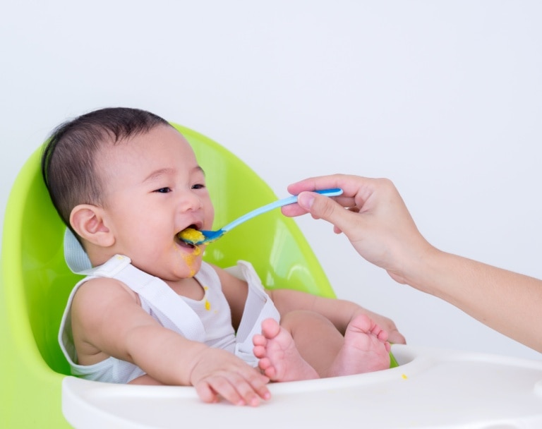 Kebutuhan MPASI Bayi 6 Bulan: Cek Porsi dan Zat Gizi Si Kecil
