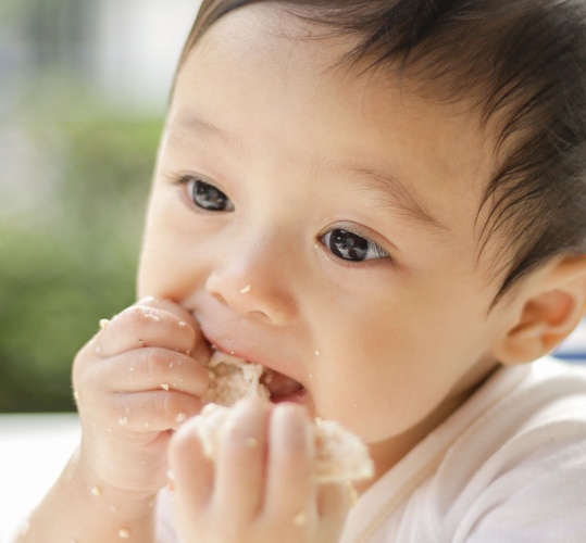 tanda bayi siap mpasi