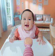 Cara menyuapi bayi